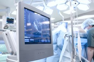 Ultrasound examination in the Operating Room © sudok1 - Fotolia
